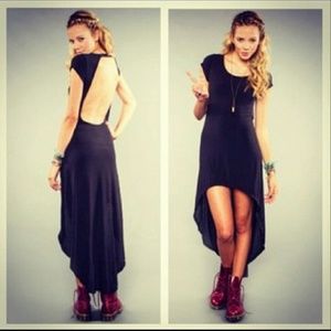Brandy Melville "Jaelyn" Dress